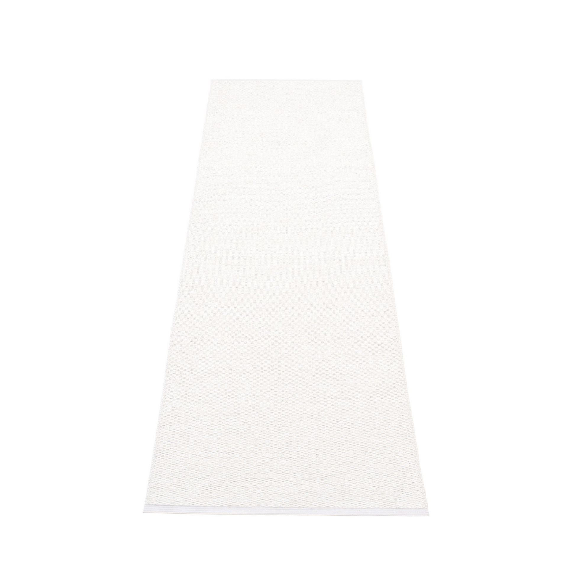 Heller Svea Kunststoffteppich von Pappelina, 70x240 cm, ideal als Küchenteppich oder Badteppich.